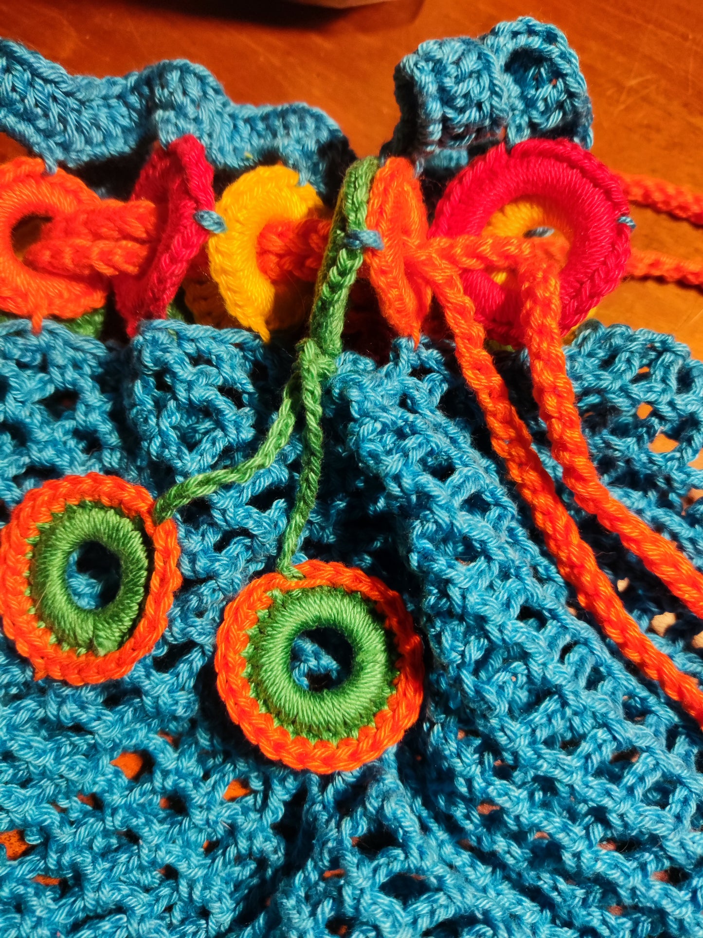 tas gehaakt met ring treksluiting veelkleurig IN REVERSE
