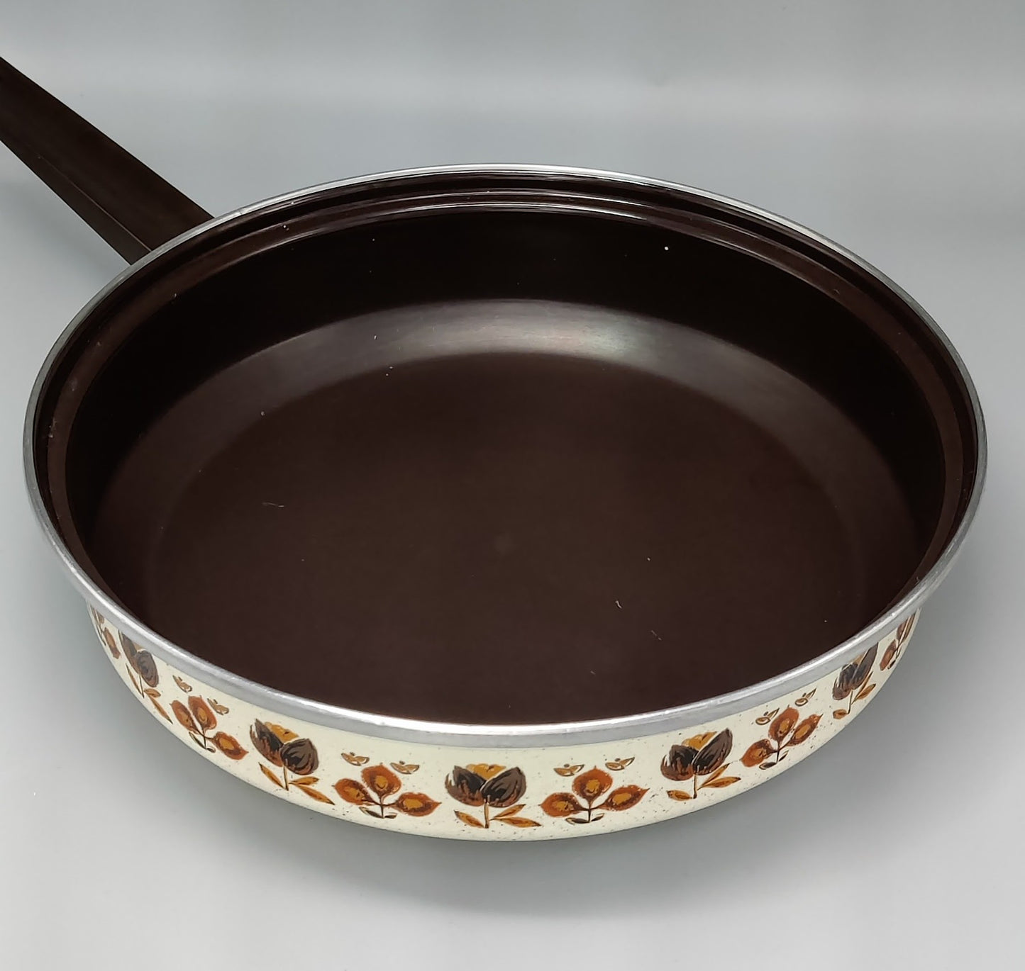 pan + deksel creme bloemen en bruin