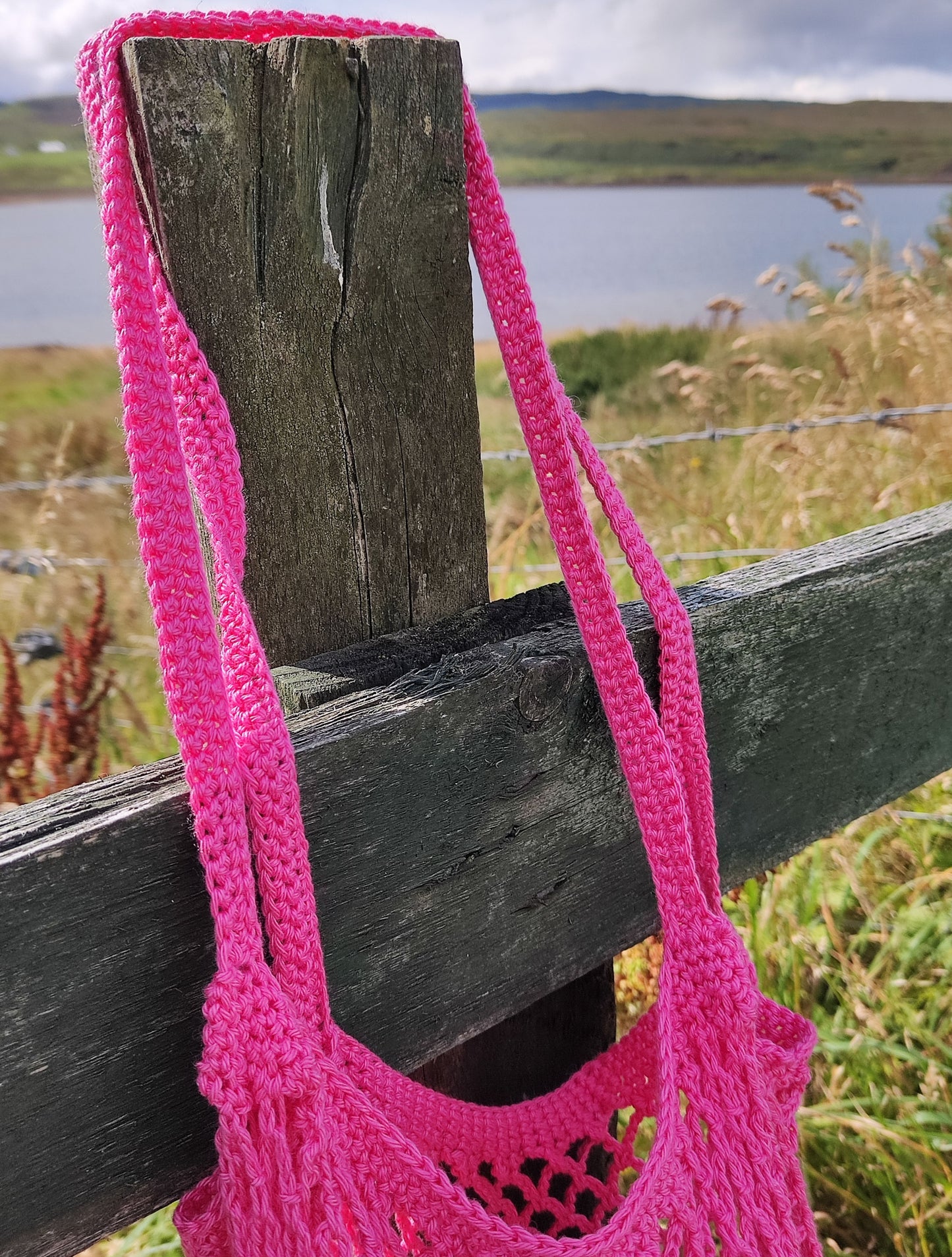 tas gehaakt roze klein IN REVERSE