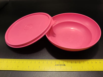 Tupperware bak roze